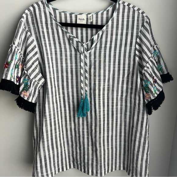 Rafaella Tie Front Short Sleeve Blouse - Large - Picture 5 of 8